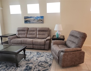 6642 Tailfeather Way - Photo Thumbnail 3