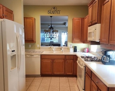 6642 Tailfeather Way - Photo Thumbnail 10