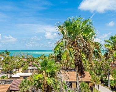 22 Sandy Cove Road - Photo Thumbnail 14