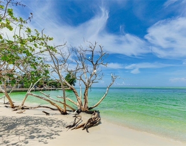 22 Sandy Cove Road - Photo Thumbnail 31