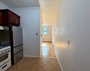 23 Malcolm X Boulevard - Photo Thumbnail 4