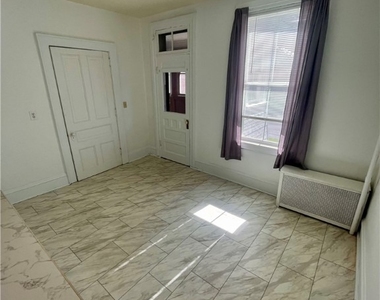 52 Genesee St  Apt 1 - Photo Thumbnail 16