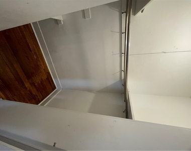 52 Genesee St  Apt 1 - Photo Thumbnail 13