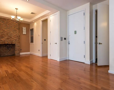 41 Havemeyer Street - Photo Thumbnail 1