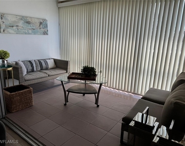 1900 Alamanda Drive - Photo Thumbnail 4