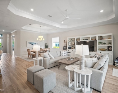 15871 Leaning Pine Lane - Photo Thumbnail 16