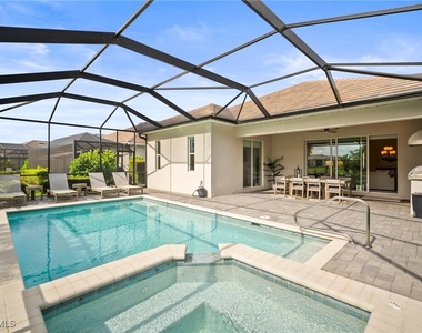 15871 Leaning Pine Lane - Photo Thumbnail 31