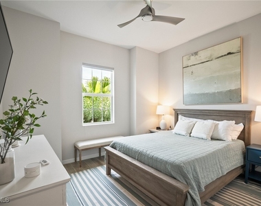 15871 Leaning Pine Lane - Photo Thumbnail 5