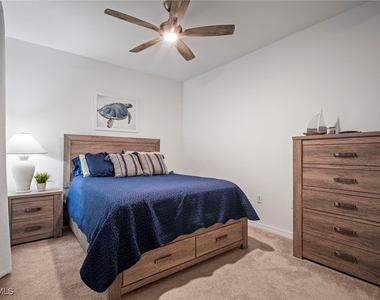 16000 Grassland Lane - Photo Thumbnail 23