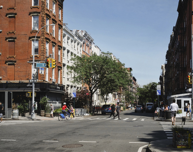 507 East 13th Street - Photo Thumbnail 3