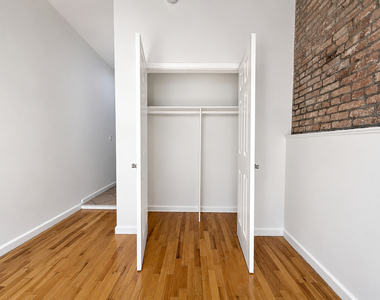 25 Malcolm X Blvd - Photo Thumbnail 5