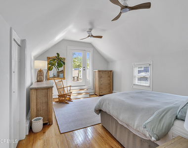 226 Sylvania Avenue - Photo Thumbnail 7