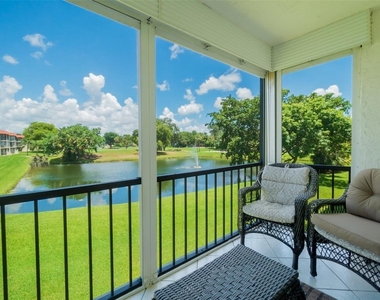 820 S Hollybrook Drive - Photo Thumbnail 16