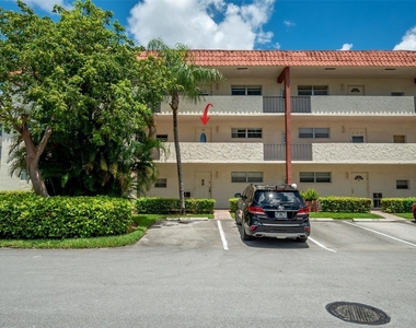 820 S Hollybrook Drive - Photo Thumbnail 21