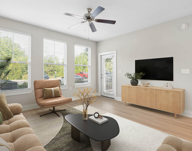 5310 Falls Dr - Photo Thumbnail 27
