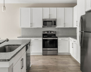 5310 Falls Dr - Photo Thumbnail 2