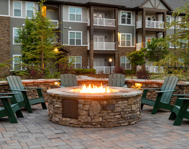 5310 Falls Dr - Photo Thumbnail 21