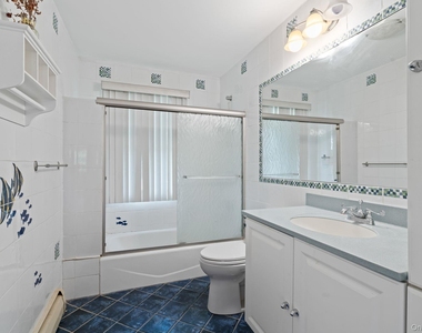 13 Whitney Circle - Photo Thumbnail 25
