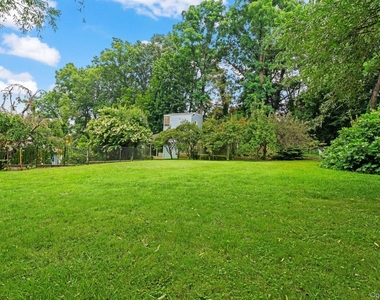 13 Whitney Circle - Photo Thumbnail 36