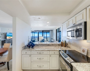 26235 Hickory Boulevard - Photo Thumbnail 10