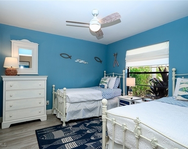 672 100th Avenue - Photo Thumbnail 18