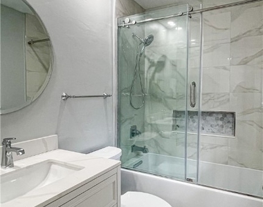 707 Neapolitan Way - Photo Thumbnail 8