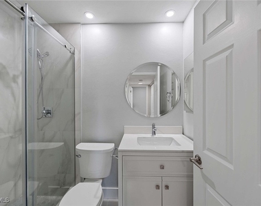 707 Neapolitan Way - Photo Thumbnail 19
