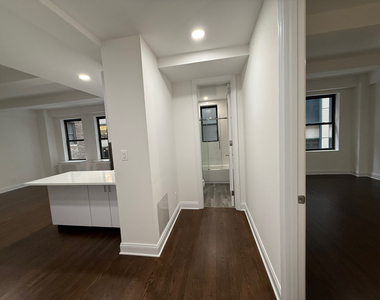 145 West 55th Street - Photo Thumbnail 11