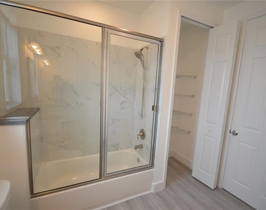 8581 Agate Street - Photo Thumbnail 22