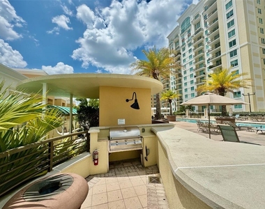 800 N Tamiami Trail - Photo Thumbnail 21