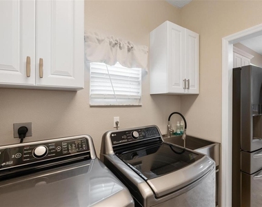 4360 Iola Drive - Photo Thumbnail 19