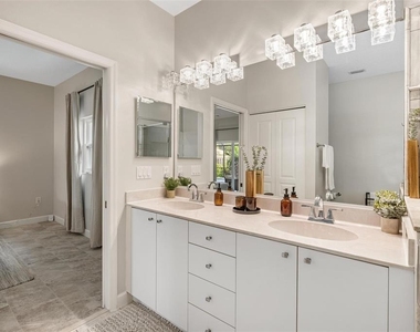 4360 Iola Drive - Photo Thumbnail 27