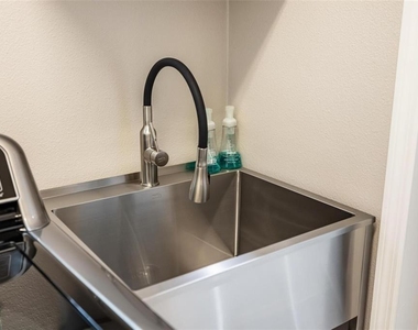 4360 Iola Drive - Photo Thumbnail 52