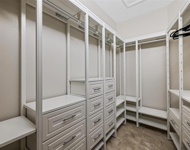 4360 Iola Drive - Photo Thumbnail 28