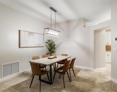 4360 Iola Drive - Photo Thumbnail 5