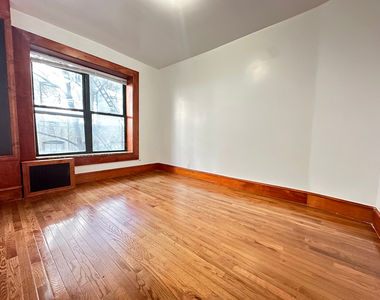 321 East 108th Street - Photo Thumbnail 1