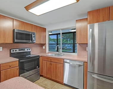 9351 Lime Bay Boulevard - Photo Thumbnail 4