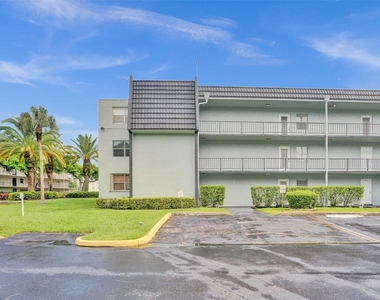 9351 Lime Bay Boulevard - Photo Thumbnail 34