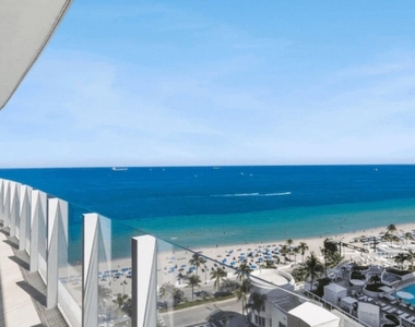 525 N Fort Lauderdale Beach Boulevard - Photo Thumbnail 12