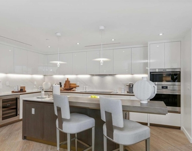 525 N Fort Lauderdale Beach Boulevard - Photo Thumbnail 9