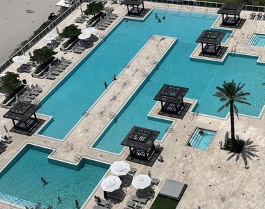 1830 S Ocean Drive - Photo Thumbnail 5