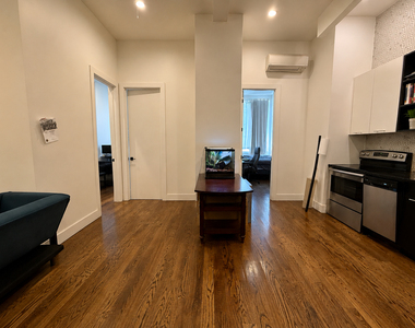 315 Bushwick Avenue - Photo Thumbnail 4