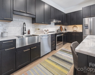 4401 Barclay Downs Drive - Photo Thumbnail 17