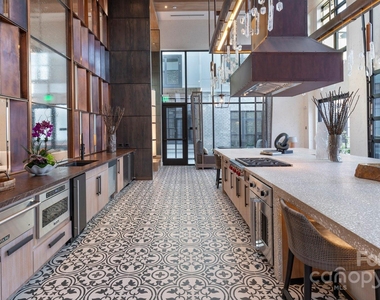 4401 Barclay Downs Drive - Photo Thumbnail 7