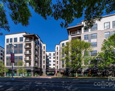 4401 Barclay Downs Drive - Photo Thumbnail 3