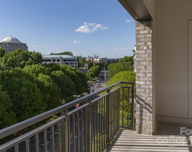 4401 Barclay Downs Drive - Photo Thumbnail 27