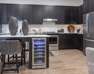 4401 Barclay Downs Drive - Photo Thumbnail 26