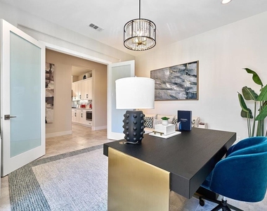 75208 Citadel Place - Photo Thumbnail 32