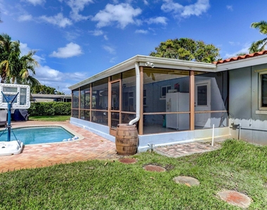 7115 Venetian Way - Photo Thumbnail 28