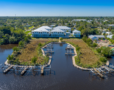 4695 Se Manatee Way - Photo Thumbnail 34